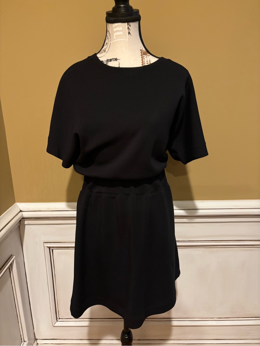 SPANX Black Short-Sleeve Elastic-Waist Mini Dress